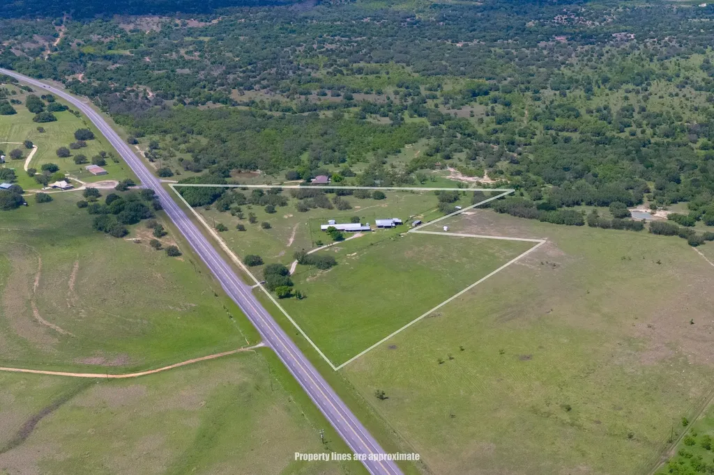 1360 W Us 84 Highway Mullin TX 76864