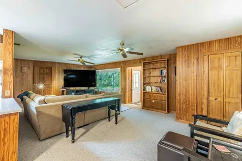 306 Beach Dr Drive Sunrise Beach TX 78643