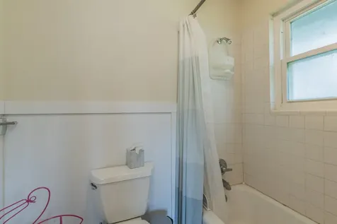 306 Beach Dr Drive Sunrise Beach TX 78643