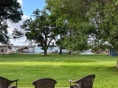 306 Beach Dr Drive Sunrise Beach TX 78643