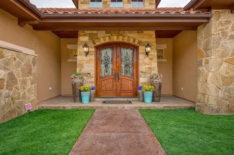 178 Sleepy Oaks Drive Kingsland TX 78639