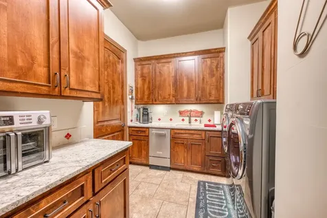 178 Sleepy Oaks Drive Kingsland TX 78639