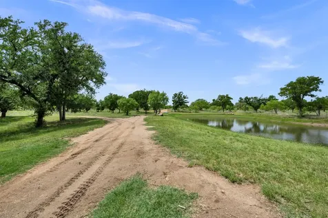 4040 W State Highway 29 Llano TX 78643