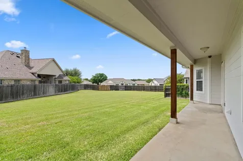 417 Spyglass Street Meadowlakes TX 78654