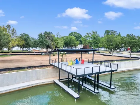 32 Lake Street Kingsland TX 78639