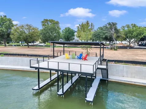 32 Lake Street Kingsland TX 78639
