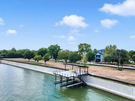 32 Lake Street Kingsland TX 78639