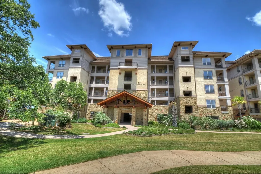 98 Island Drive #25 Horseshoe Bay TX 78657