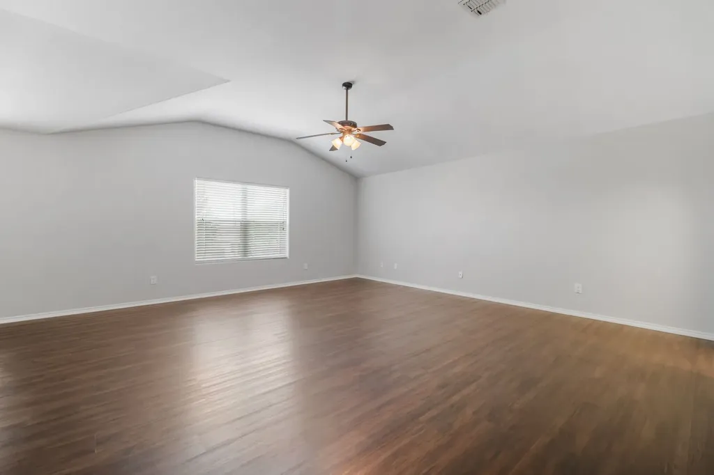 3103 Thunder Gulch San Antonio TX 78245