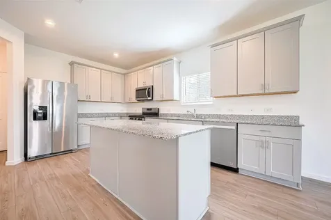 1001 Laguna Cove Drive Katy TX 77493