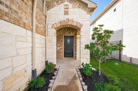 1001 Laguna Cove Drive Katy TX 77493