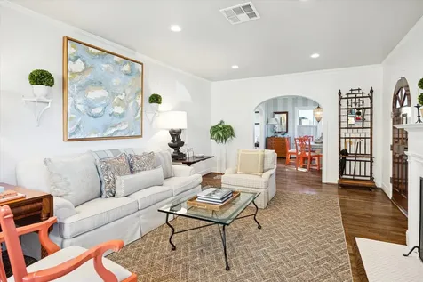 2109 Colquitt Street Houston TX 77098