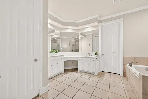 13606 Still Bay Court Houston TX 77077