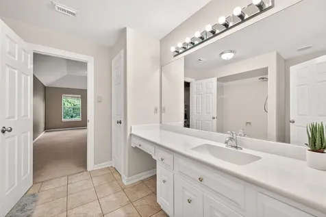 13606 Still Bay Court Houston TX 77077