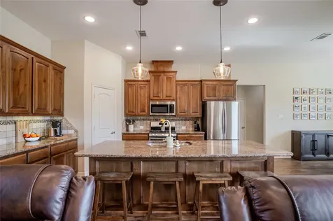 2127 Donna Lane Santa Fe TX 77510