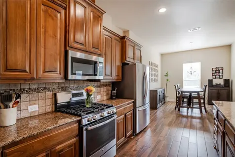 2127 Donna Lane Santa Fe TX 77510