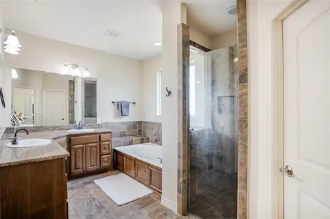 2127 Donna Lane Santa Fe TX 77510
