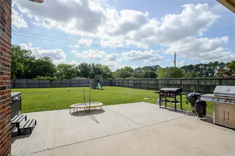 2127 Donna Lane Santa Fe TX 77510