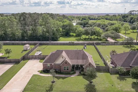 2127 Donna Lane Santa Fe TX 77510