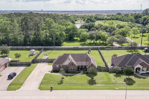 2127 Donna Lane Santa Fe TX 77510