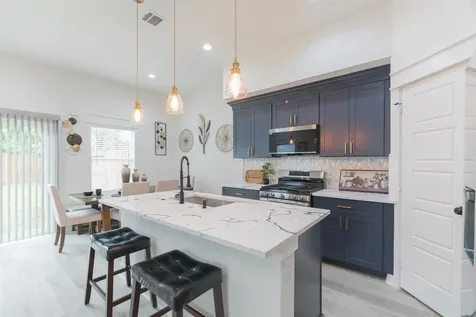 890 Lucky Street A Houston TX 77088