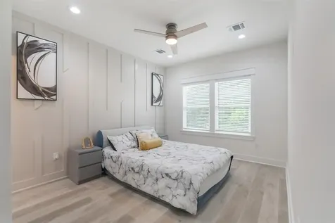 890 Lucky Street A Houston TX 77088