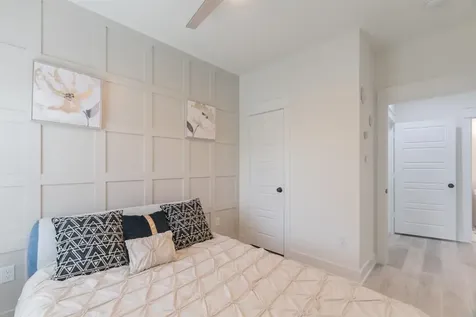 890 Lucky Street A Houston TX 77088
