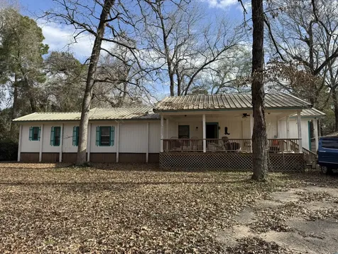188 N Dogwood Street Trinity TX 75862