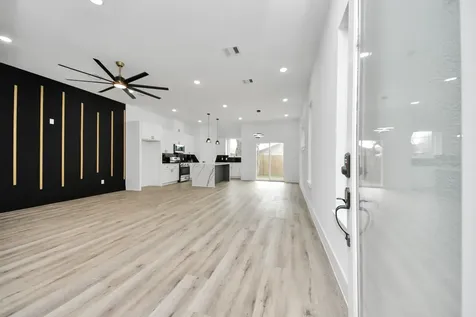 3524 Rebecca Street Houston TX 77021