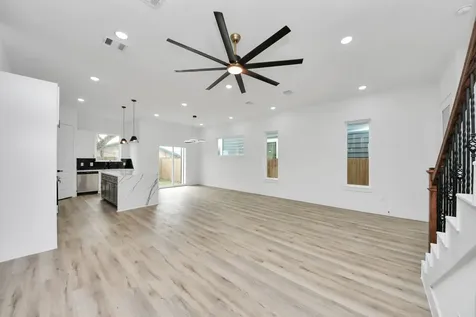 3524 Rebecca Street Houston TX 77021