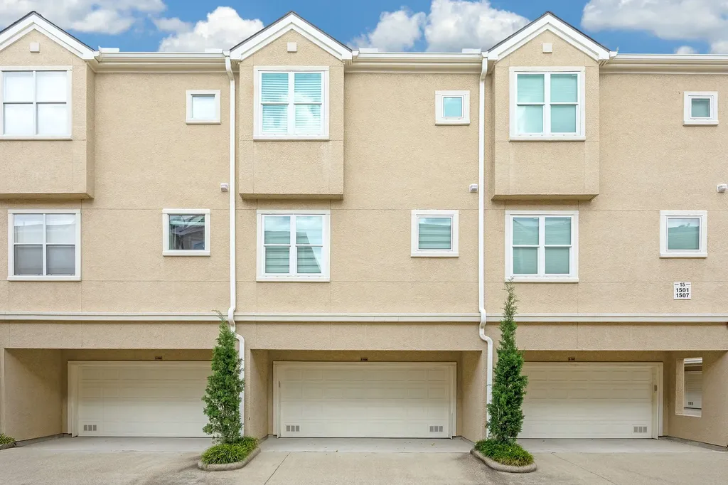 12707 Boheme Drive 1506 Houston TX 77024