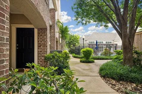 12707 Boheme Drive 1506 Houston TX 77024