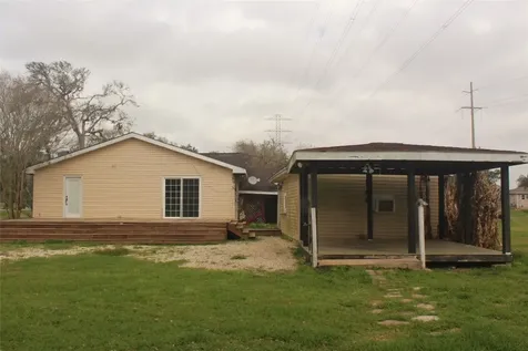 6377 County Road 659 Brazoria TX 77422