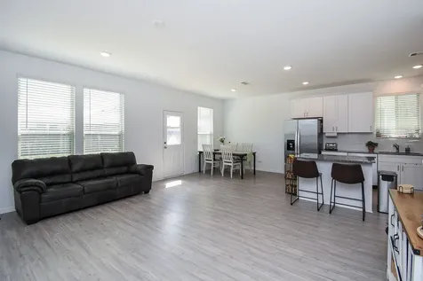 338 Paso Fino Drive Alvin TX 77511
