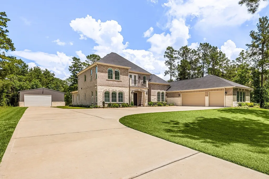 15736 Republic Ranch Road N Willis TX 77378