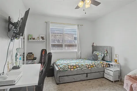 1730 Oak Valley Drive Kemah TX 77565