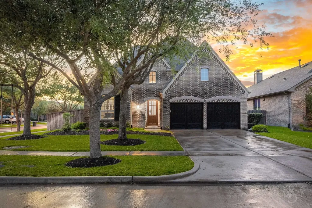 6003 Hedgepark Drive Richmond TX 77407