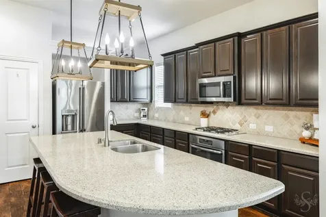 6003 Hedgepark Drive Richmond TX 77407