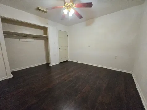 9621 Sweetwater Lane Houston TX 77037