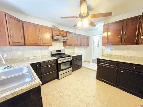 9621 Sweetwater Lane Houston TX 77037