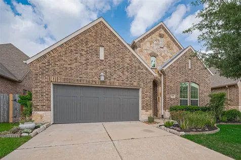 2112 Arrowood Glen Drive Houston TX 77077