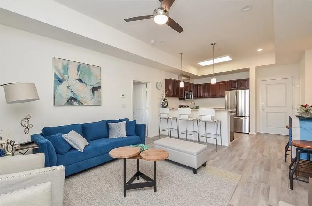 1207 Grand West Boulevard 1g Katy TX 77449
