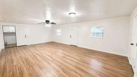 108 Britton Drive Silsbee TX 77656