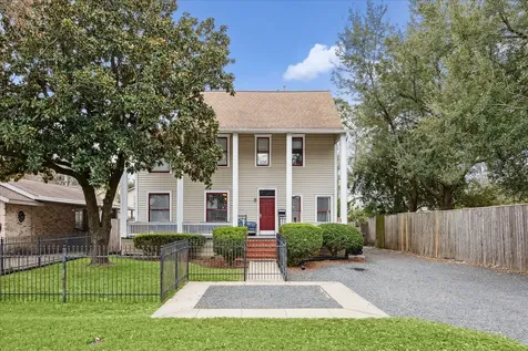 240 W 23rd Street Houston TX 77008