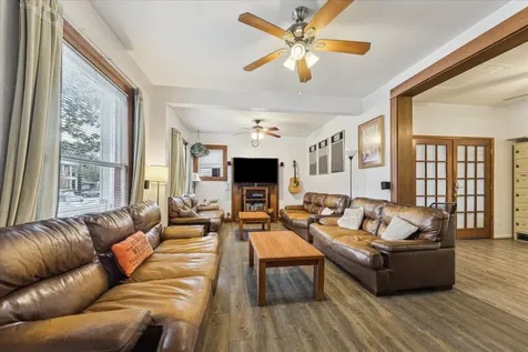 240 W 23rd Street Houston TX 77008