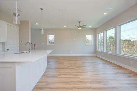 1204 Kiefer Hill Way Houston TX 77043