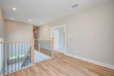 1204 Kiefer Hill Way Houston TX 77043