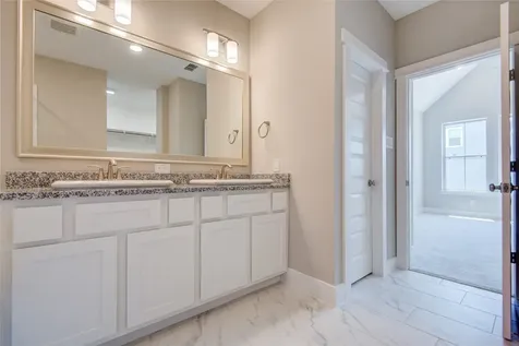 1204 Kiefer Hill Way Houston TX 77043