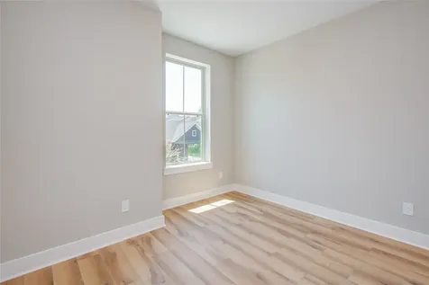 1204 Kiefer Hill Way Houston TX 77043