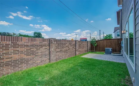 1204 Kiefer Hill Way Houston TX 77043